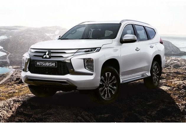 sewa mobil Mitsubishi Pajero 